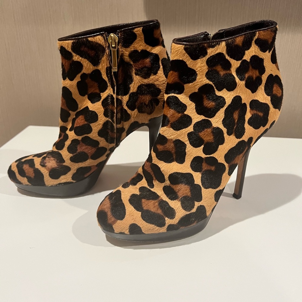 Christian Dior Leopard Booties - Picture 3 of 4